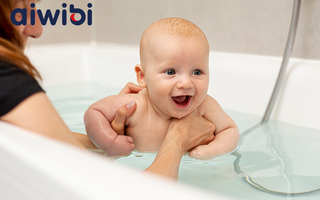 How to Bathe Your Newborn Baby